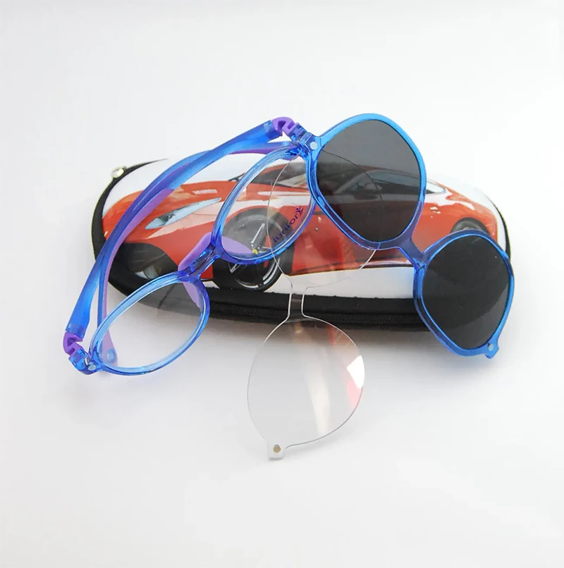 Lunette de vue enfant avec clips solaire et filter anti lumiere bleu